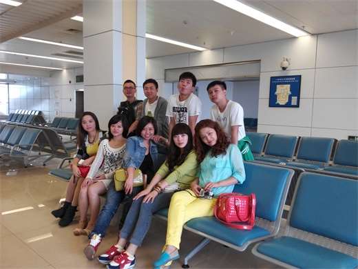 公司组织员工公费旅游第二批团队